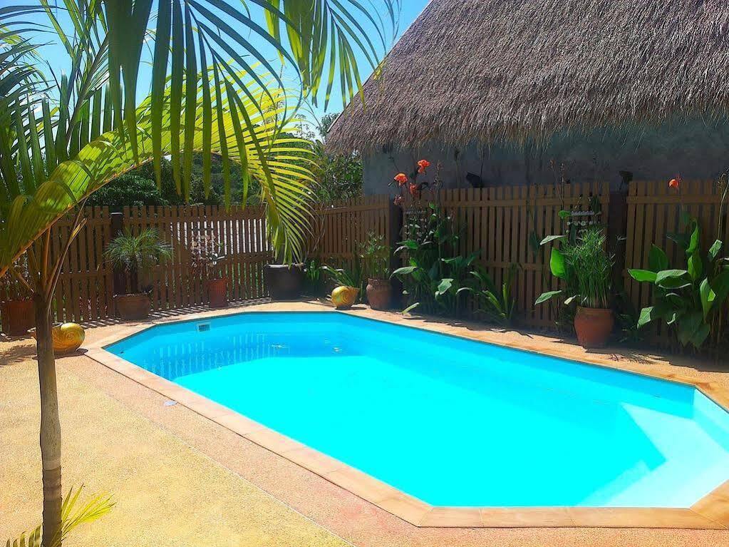 Villa Ayutthaya At Kantiang Bay Ko Lanta Exteriör bild