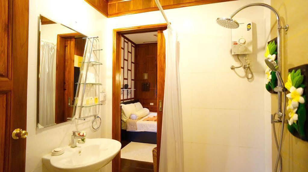 Villa Ayutthaya At Kantiang Bay Ko Lanta Exteriör bild