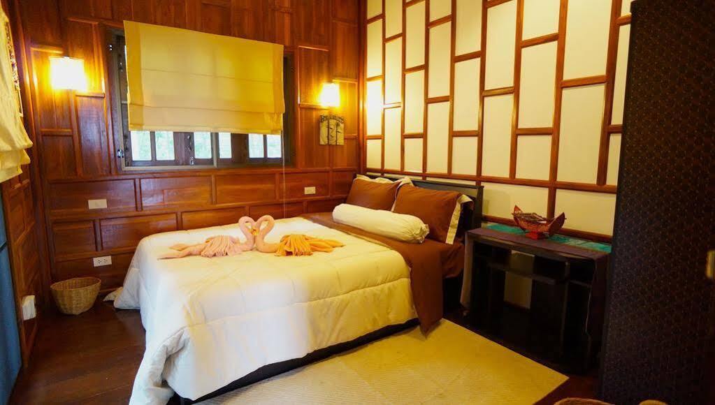 Villa Ayutthaya At Kantiang Bay Ko Lanta Exteriör bild